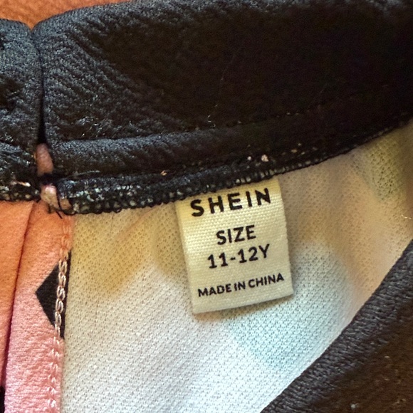 SHEIN Pink and Black Heart Kids Dress - Picture 5 of 5